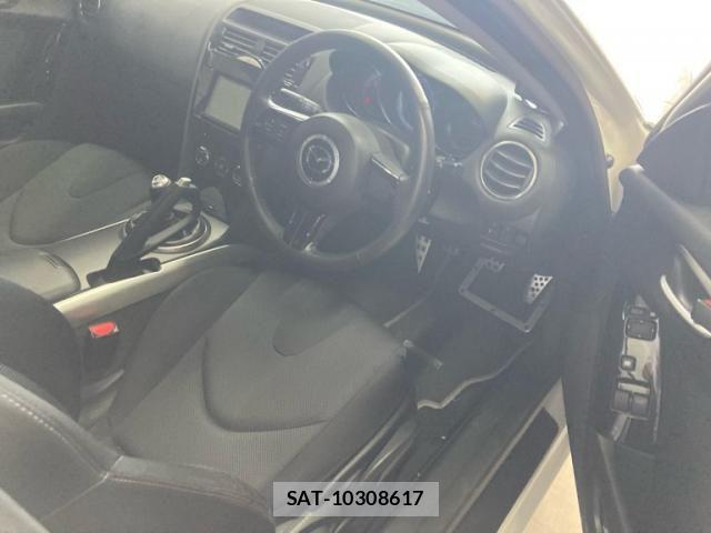 Mazda RX-8 2011-03 8872006-10