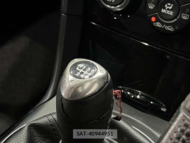 Mazda RX-8 2012-02 8881975-7