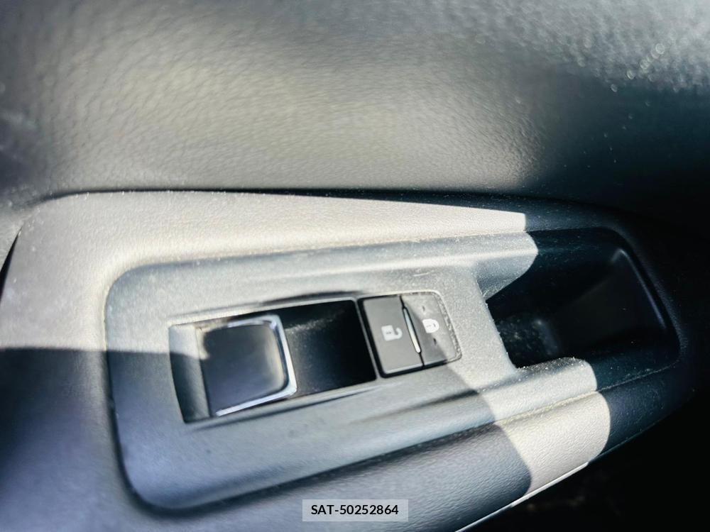 Lexus RX 2017-05 7498764-22