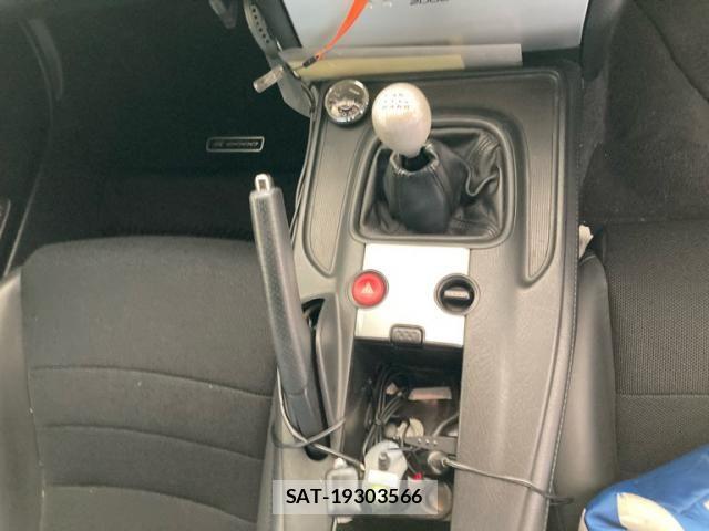 Honda S2000 2005-04 8872008-9