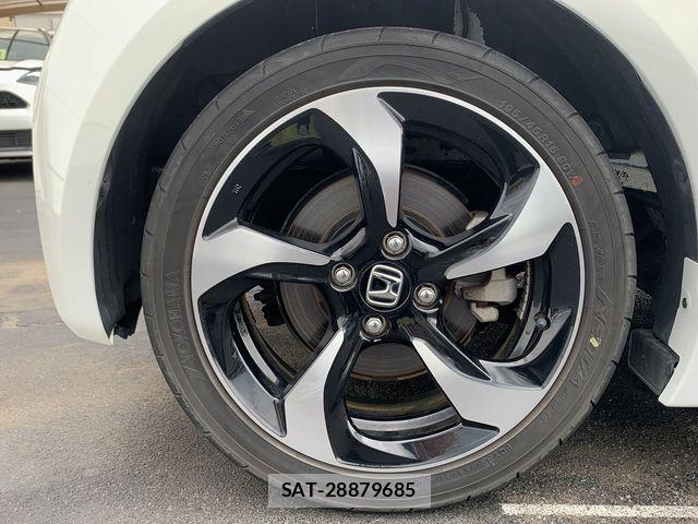 Honda S660 2015-06 1074304-27