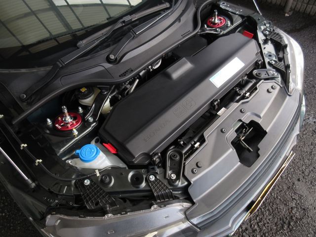 Honda S660 2018-10 3682455-11