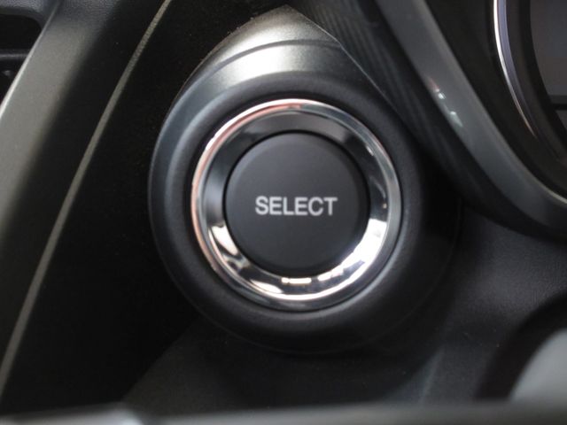 Honda S660 2018-10 3682455-23