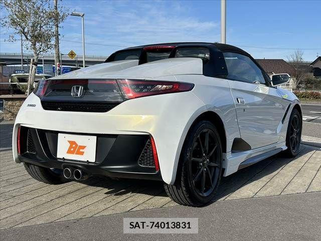 Honda S660 2015-04 4601084-14