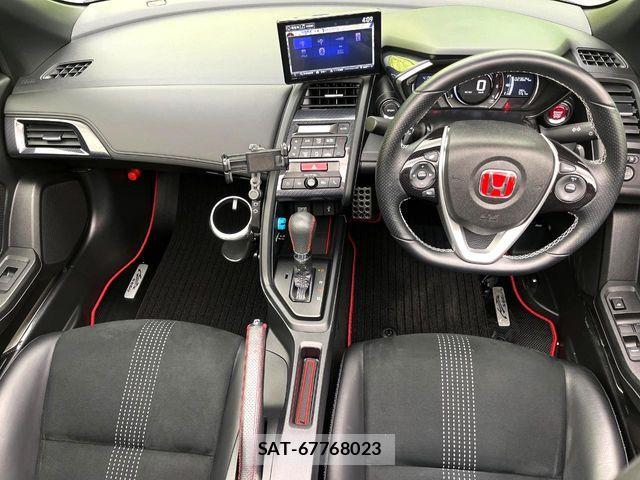 Honda S660 2018-08 5877818-1