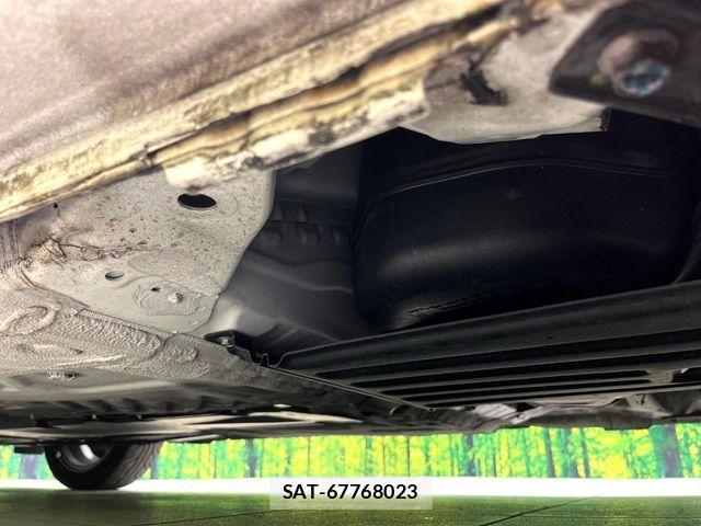 Honda S660 2018-08 5877818-19