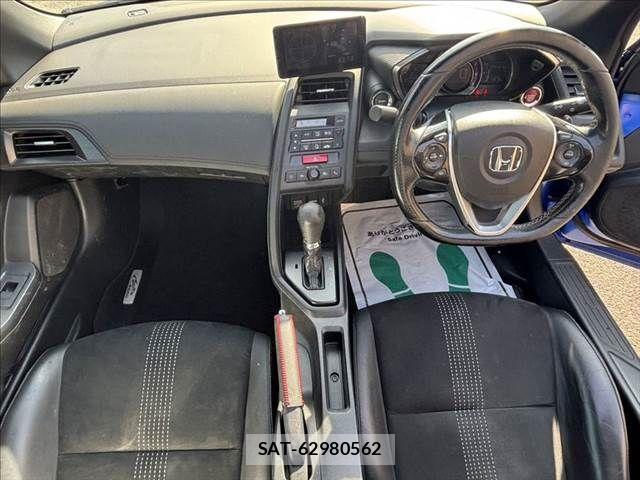 Honda S660 2018-06 6017753-2