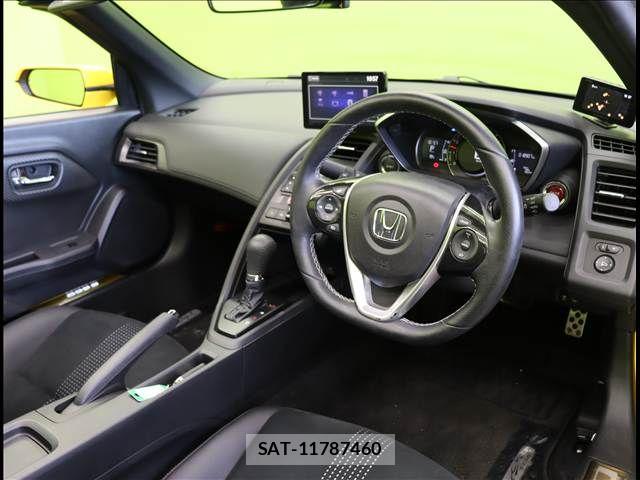 Honda S660 2018-12 6135640-17