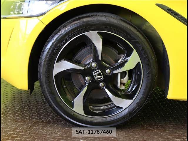 Honda S660 2018-12 6135640-28