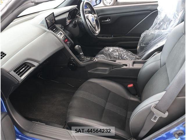 Honda S660 2019-01 6677880-13