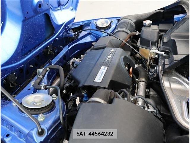 Honda S660 2019-01 6677880-18
