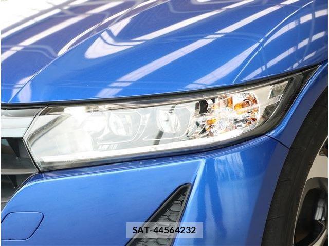 Honda S660 2019-01 6677880-24