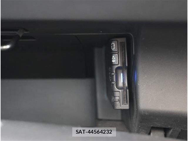 Honda S660 2019-01 6677880-4