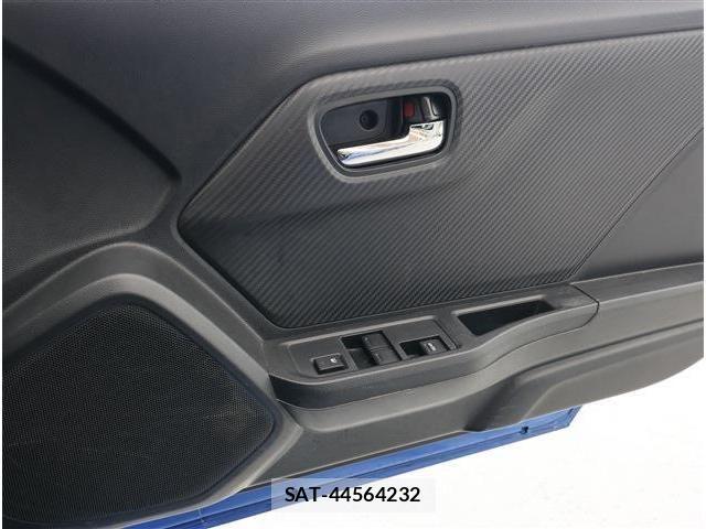 Honda S660 2019-01 6677880-5