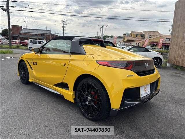 Honda S660 2015-09 6677879-17