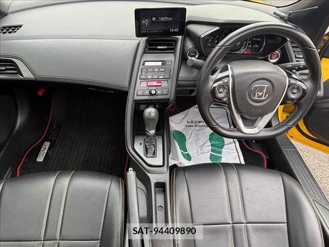 Honda S660 2015-09 6677879-2