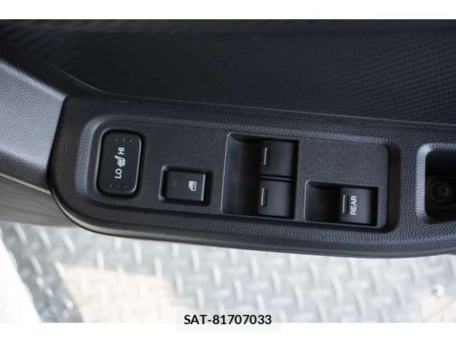 Honda S660 2020-10 6677878-12