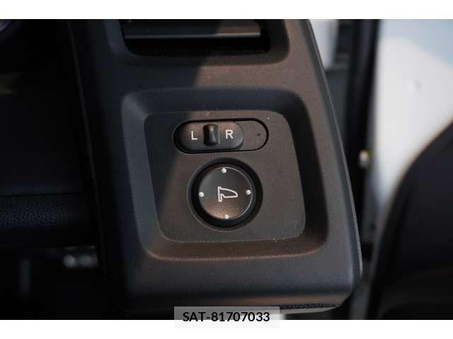 Honda S660 2020-10 6677878-13