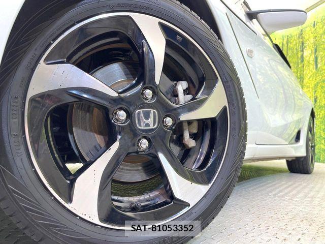 Honda S660 2016-11 6753183-10