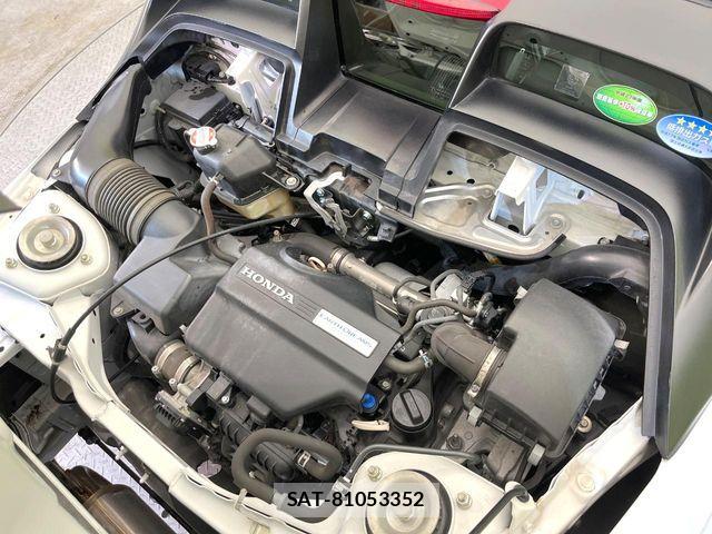 Honda S660 2016-11 6753183-15