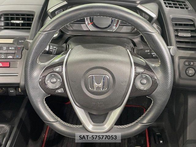 Honda S660 2015-12 6817058-9