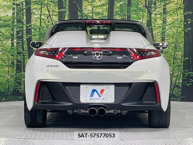 Honda S660 2015-12 6817058-13