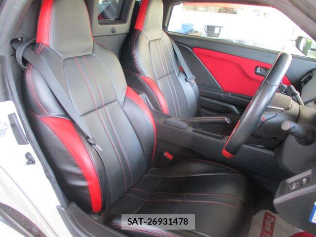 Honda S660 2016-08 6817085-15