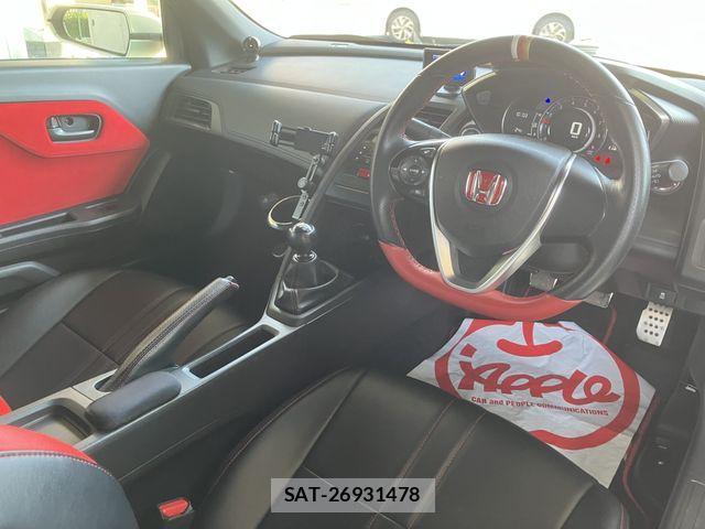Honda S660 2016-08 6817085-1