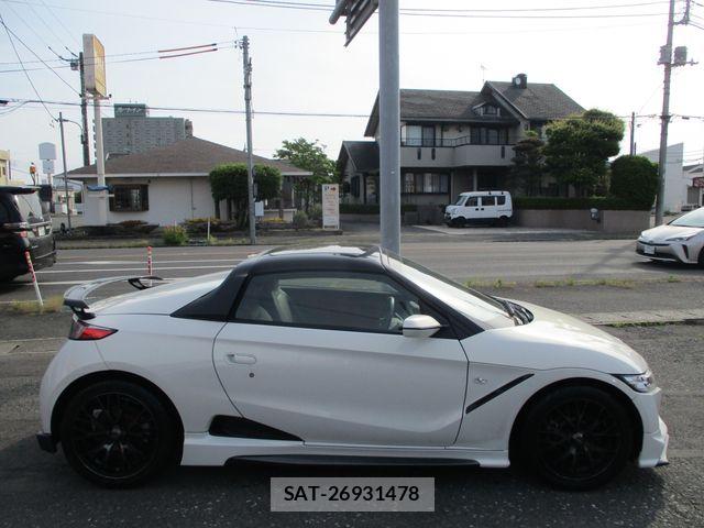Honda S660 2016-08 6817085-7
