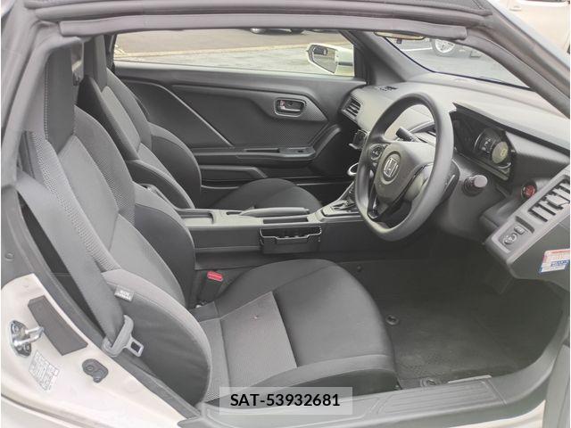Honda S660 2018-10 6912316-11