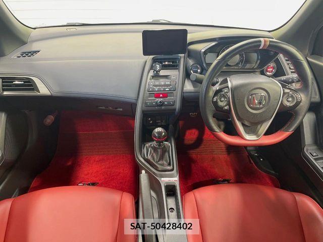 Honda S660 2016-10 7060568-1