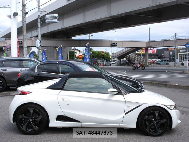 Honda S660 2017-08 7060576-12