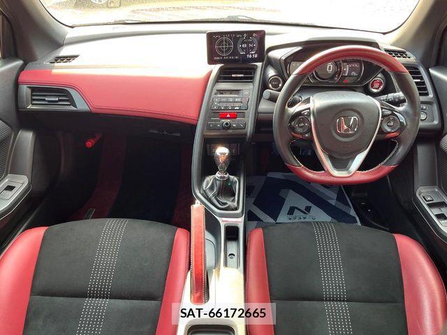 Honda S660 2018-09 7224575-1
