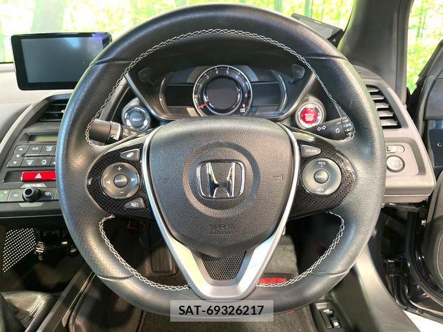 Honda S660 2016-02 7502698-11