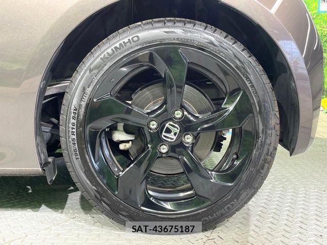Honda S660 2017-08 7502699-11
