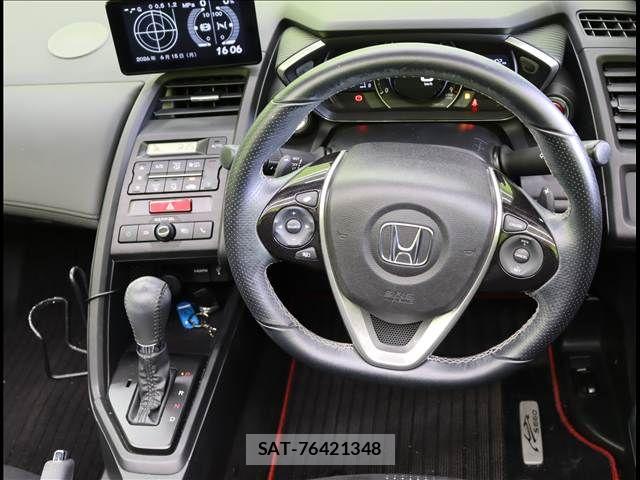 Honda S660 2015-04 7562776-14