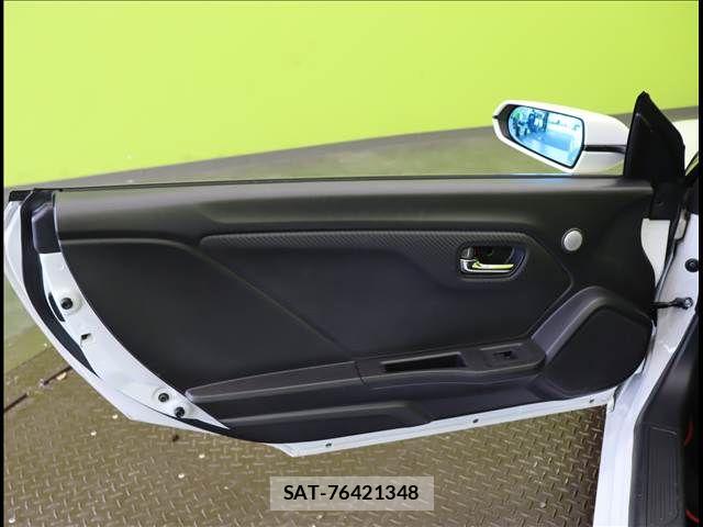 Honda S660 2015-04 7562776-19