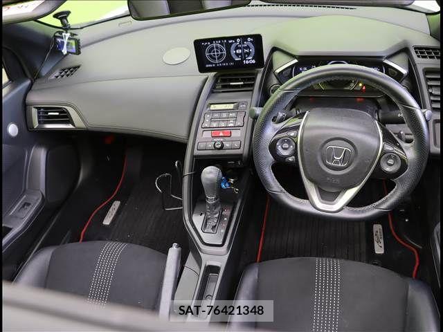 Honda S660 2015-04 7562776-2