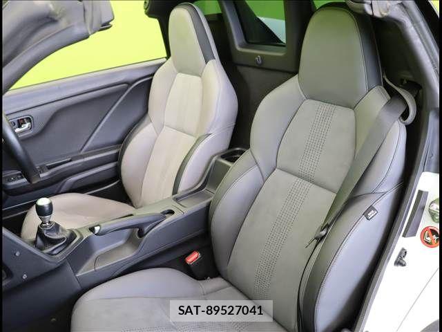 Honda S660 2015-07 7562775-17