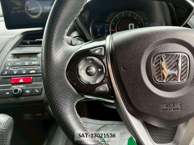 Honda S660 2016-02 7619758-11