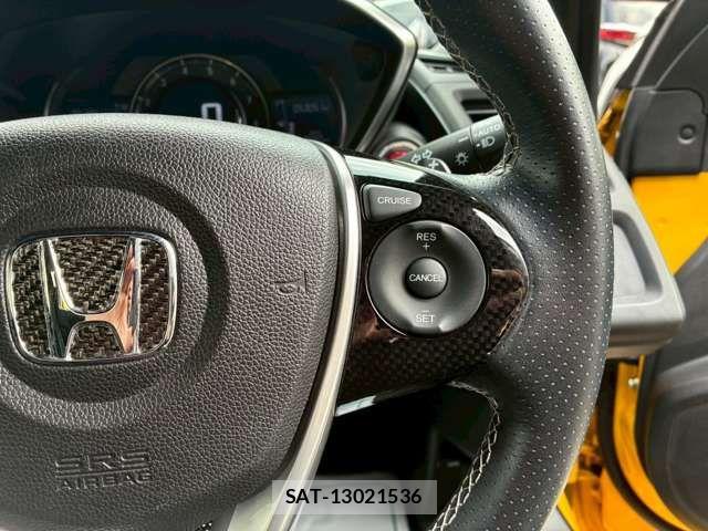 Honda S660 2016-02 7619758-12