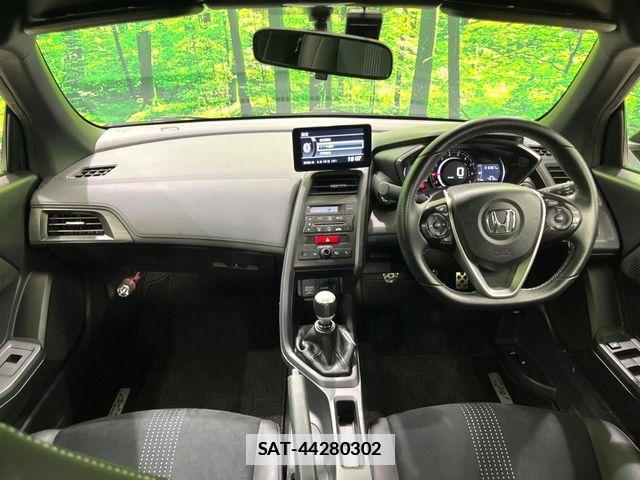 Honda S660 2019-08 7728221-1
