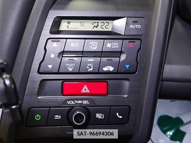 Honda S660 2016-07 7788899-17