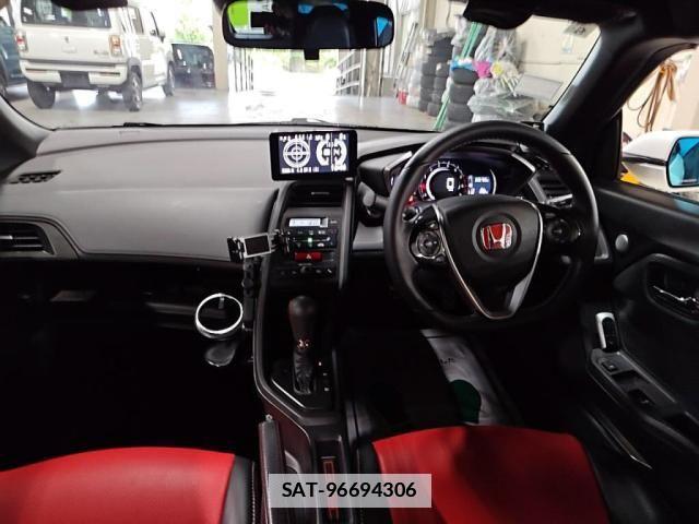 Honda S660 2016-07 7788899-2