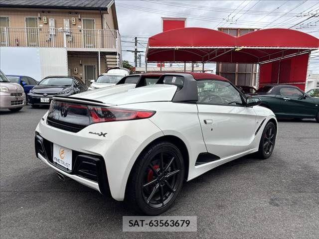 Honda S660 2018-09 7879266-17