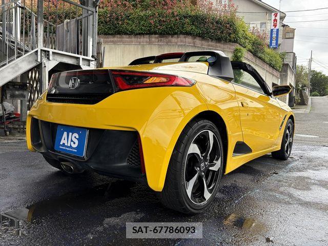 Honda S660 2016-12 7879270-13