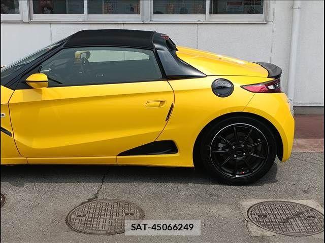 Honda S660 2016-10 7879268-9