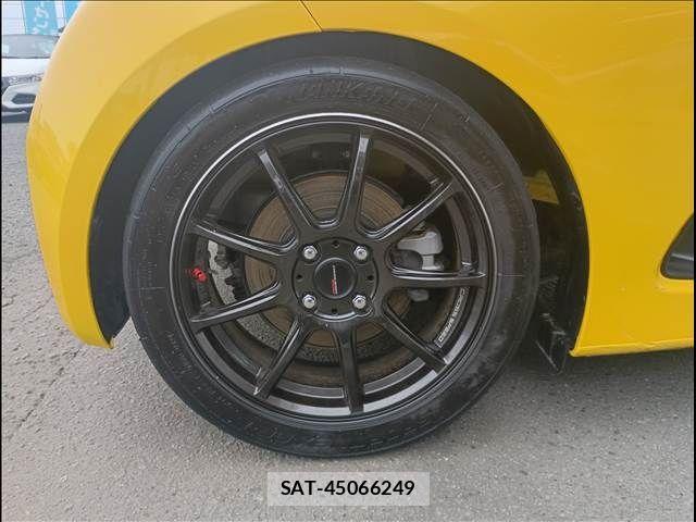 Honda S660 2016-10 7879268-11
