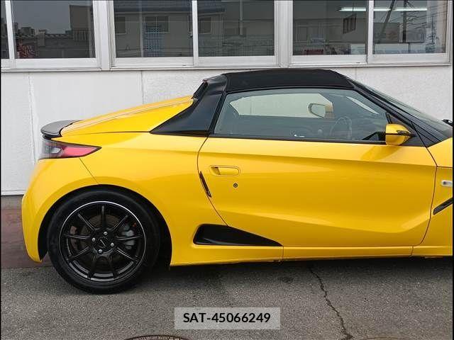 Honda S660 2016-10 7879268-6