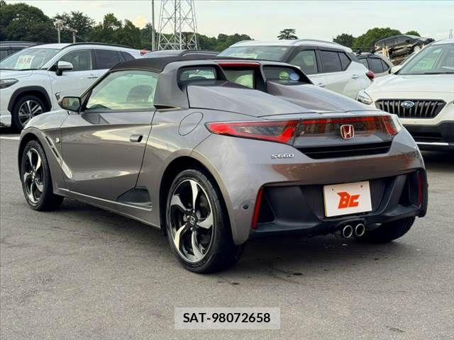 Honda S660 2016-01 7879271-12
